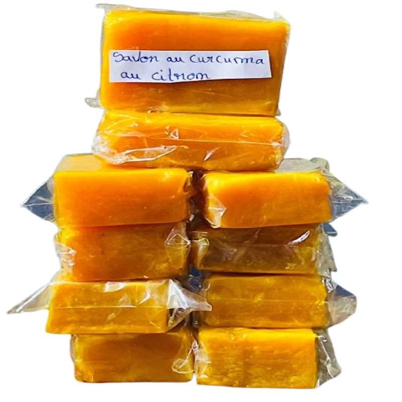 Savon au citron au curcuma